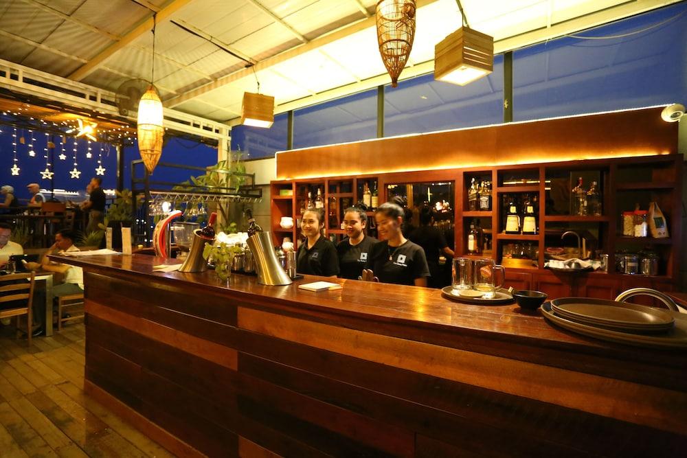 The Quay Boutique Hotel Phnom Penh Extérieur photo